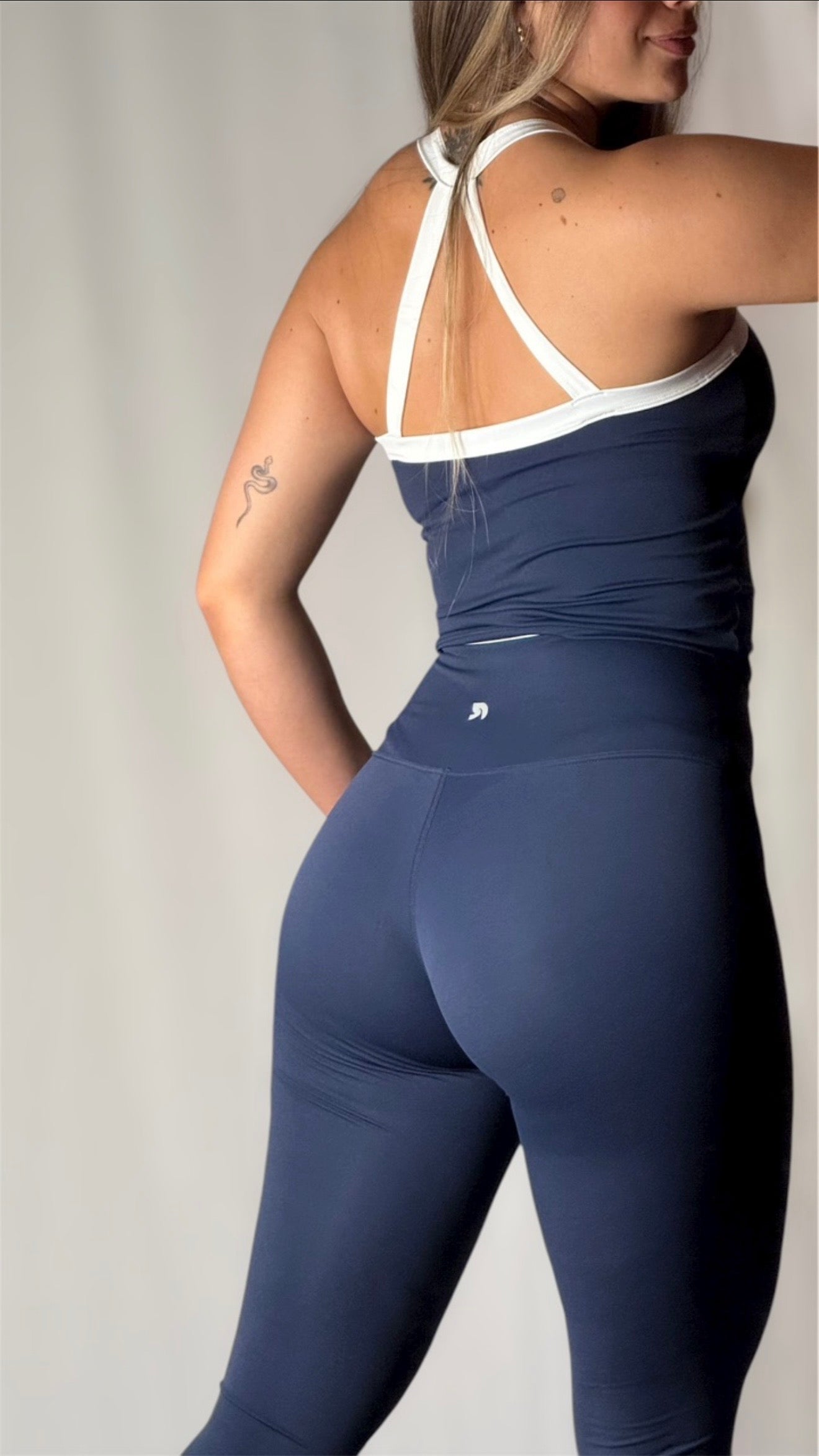 Set leblue